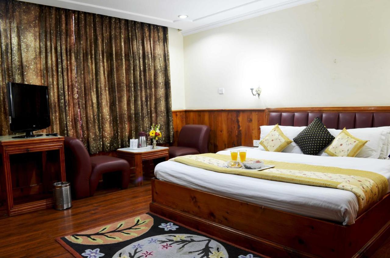 Hotel Jupiter Manāli Kültér fotó